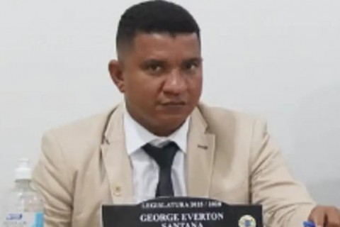 Ubaitaba: Polícia apreende R$ 130 mil na casa de vereador preso em operação contra o tráfico