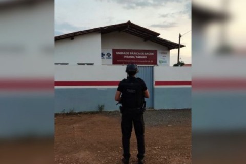 Alvo de investigação contra desvios na saúde da BA e PI escondeu celular na cama dos filhos após vazamento de operação