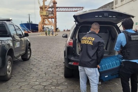 Ilhéus: Passageira de navio é presa com 47 kg de cocaína; homem é procurado pela PF