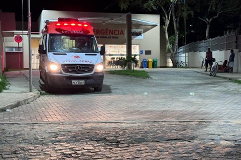 Homem é esfaqueado por companheira no Bairro Santa Rita