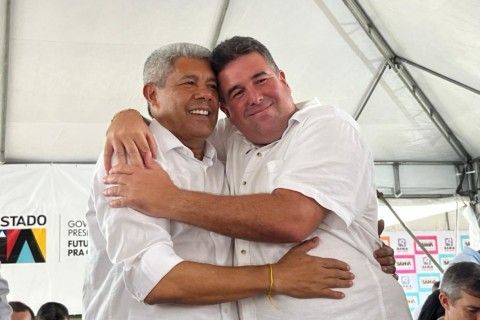 Governador Jerônimo Rodrigues leva pacote de obras e convênios a mais de 300 municípios e atende base do deputado Patrick Lopes