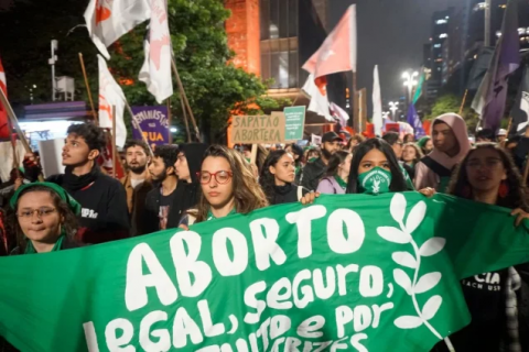 Justiça da Bahia nega aborto de feto sem chance de vida fora do útero