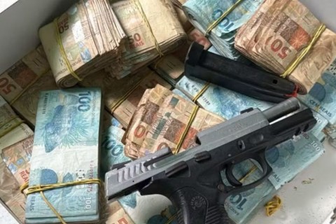 Mais de R$ 150 mil são apreendidos em rinha de galos na Bahia