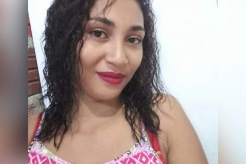 Mulher é perseguida e morta a facadas em Ilhéus; ex-companheiro é preso suspeito do crime