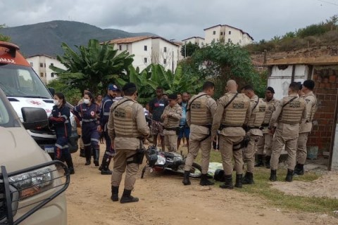 Jequié: Motociclista é morto a tiros no bairro Joaquim Romão