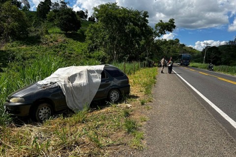 Motorista de 42 anos morre em acidente na BR-330, saída de Ipiaú sentido Jitaúna