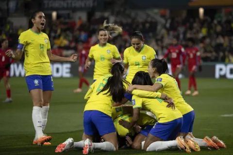 Com 'hat-trick' de Ary Borges, Brasil estreia com goleada sobre o Panamá na Copa do Mundo Feminina