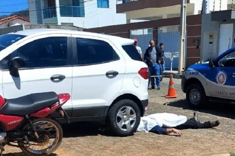 Homem é morto a tiros ao sair de fórum no sudoeste baiano