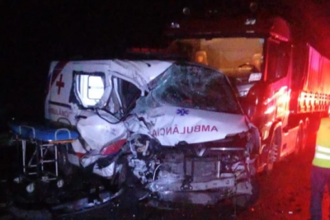 Grave acidente na BR-116 em Jequié deixa uma mulher morta e seis feridos