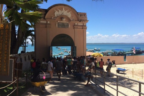 Tarifa turística no Morro de São Paulo sobe para R$ 70 e deve ir para R$ 90 em 2026