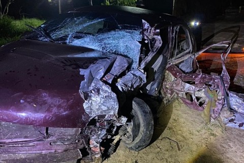 Batida entre carros na BA-549, entre Gandu e Itamari, deixa um morto e quatro feridos