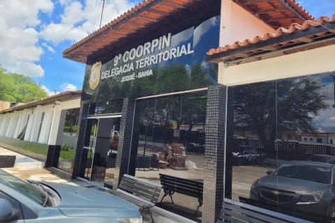 Homem é assassinado e outro fica ferido em ataque a tiros durante campeonato de futebol em Jequié