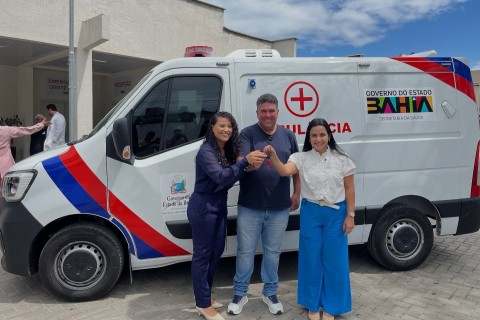 Nova ambulância é entregue ao HGI com apoio do Deputado Patrick Lopes