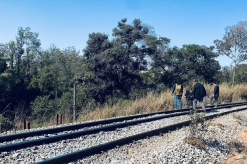 Casal é preso após matar as filhas gêmeas de oito meses em Minas Gerais