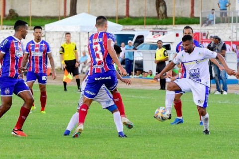 Jequié perde para o Bahia na primeira partida da semifinal do Baianão