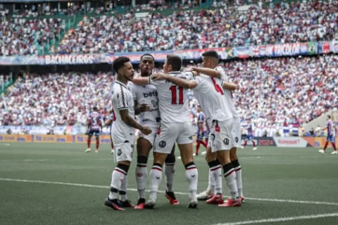 Vitória empata com o Bahia na Arena Fonte Nova e conquista o Baianão 2024