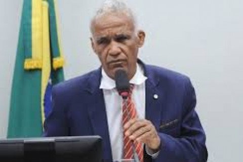 Projeto de deputado baiano que institui emendas impositivas nas Câmaras Municipais avança no Congresso