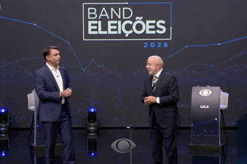 Lula e Flávio Bolsonaro protagonizam debate marcado por acusações e críticas na Band