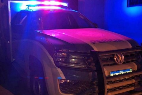 Bebê de um ano morre após ser baleado enquanto estava no colo de homem em Camaçari