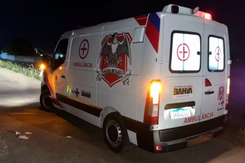 Mulher fica ferida após ser mordida em tentativa de estupro no banho na Bahia