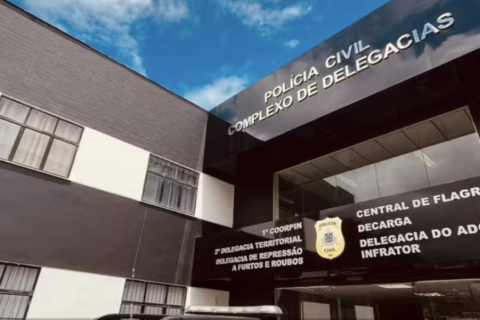 Filho é preso suspeito de esfaquear o próprio pai em Feira de Santana