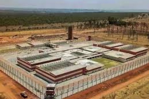 Justiça manda líderes do Comando Vermelho para prisões federais