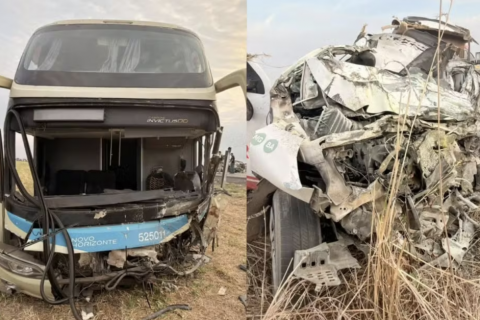Ônibus e carro de funerária batem de frente e deixam dois mortos na BR-020 na Bahia
