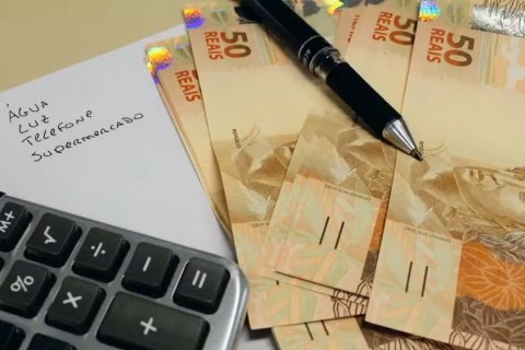 ‘Desenrola 2.0’: bancos têm 30 dias para limpar nome de quem deve até R$ 100