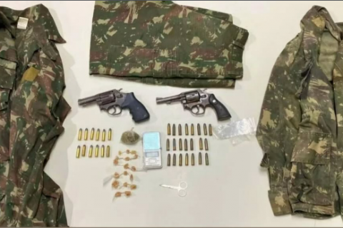 Polícia Militar frustra ataque de facção, apreende armas e drogas e prende suspeitos de tentativas de homicídio em Jaguaquara