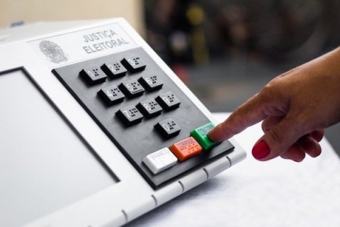 Abstenção cai no 2º turno e registra menor índice em 20 anos nas eleições de 2026