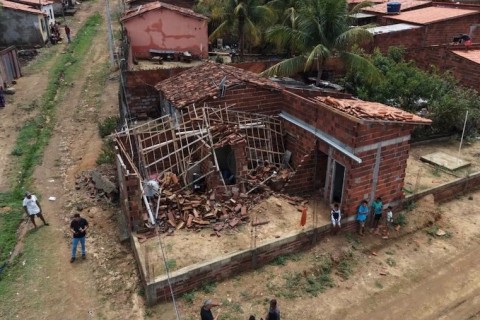 Temporal deixa mais de 500 famílias desabrigadas em Itambé